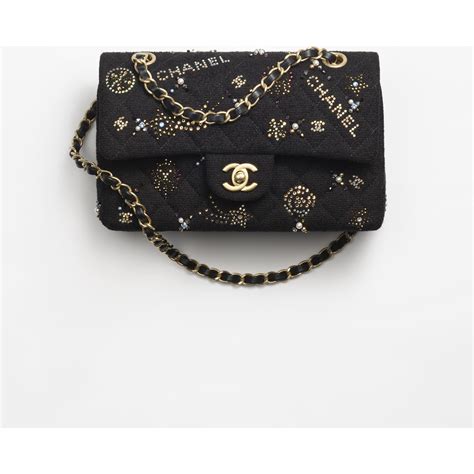 classic chanel caviar|Small classic handbag, Grained calfskin & gold.